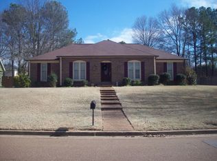 7905 Cross Pike Dr, Germantown, TN 38138