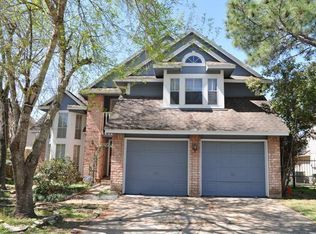 2910 Skypark Dr, Houston, TX 77082