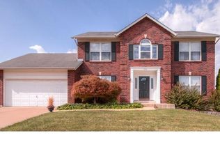 1818 Summitview Dr, Saint Charles, MO