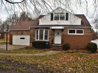 24455 Chardon Rd, Richmond Heights, OH 44143