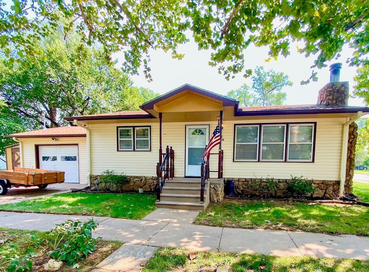 224 S Dirks St, Buhler, KS 67522 Zillow