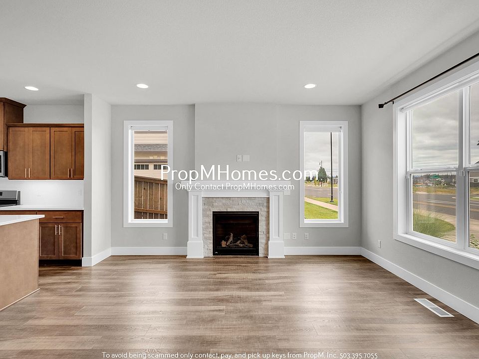 1st image of 3990 SE 67th Ave