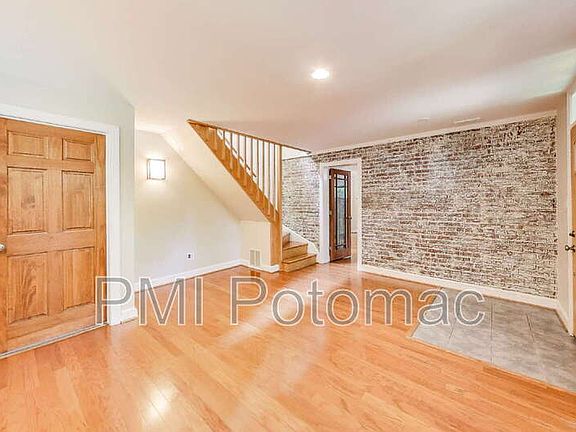 5th image of 4118 Wexford Ct