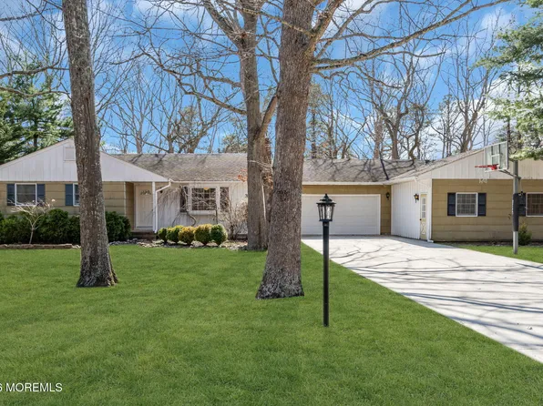 330 Thomas Avenue, Little Egg Harbor, NJ 08087