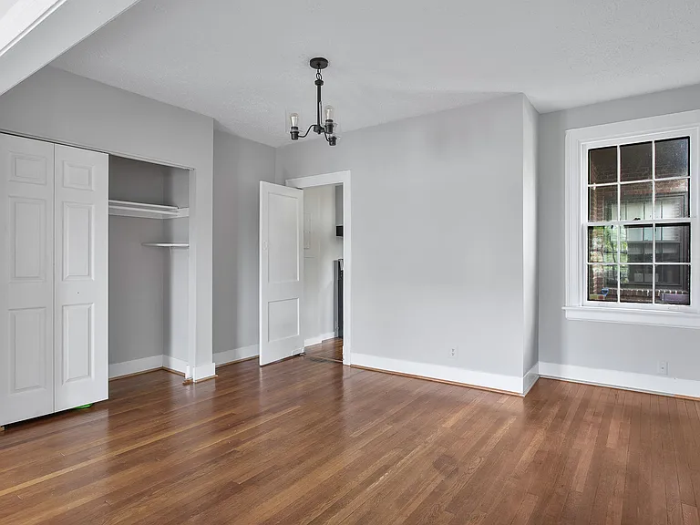 210 N Stafford Ave #21 — Photo 8