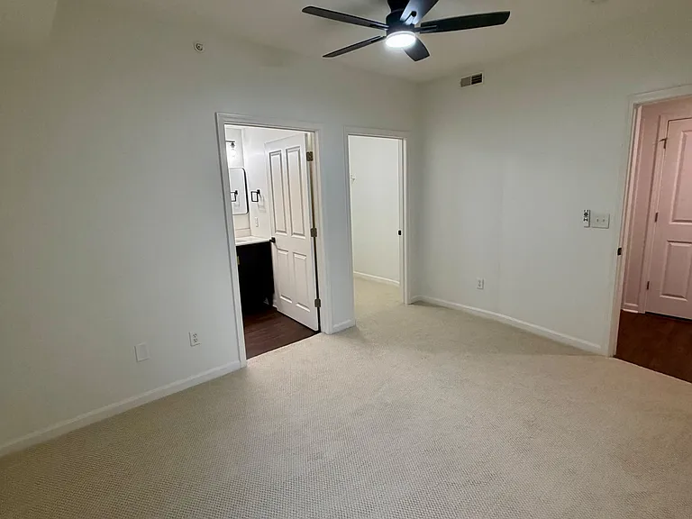 10639 Meeting St #303 — Photo 7