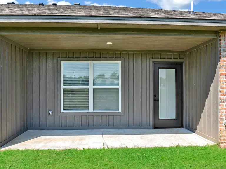 8523 Cedar Oaks Cir #D — Photo 16