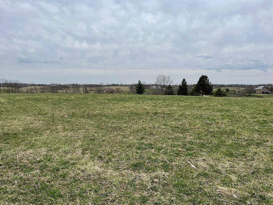 1st image of 670 Craig Xing