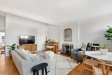 Rented by Engel and Volkers Brownstone Brooklyn