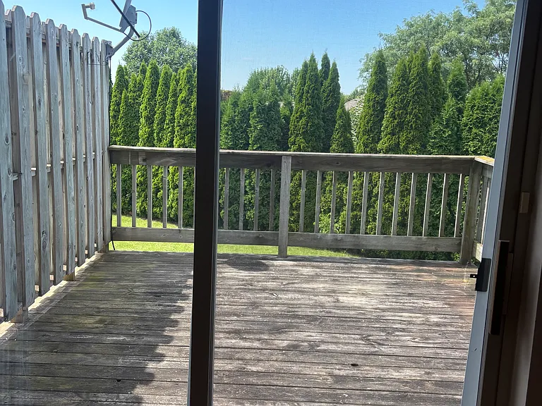 514 N Westmount Dr #4 — Photo 14