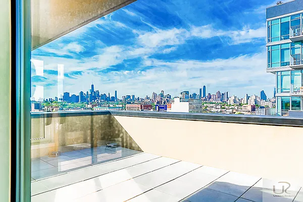 Rented by Urban Realty NYC | media 30