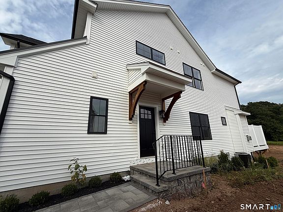 2nd image of 35 village Circle #35