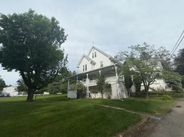 412 Gravel Pond Rd, Clarks Summit, PA