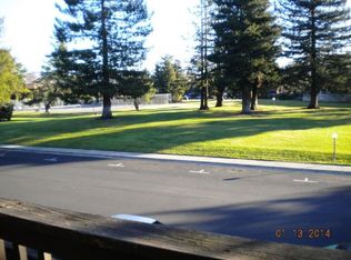 1370 Parkway Dr, Rohnert Park, CA 94928