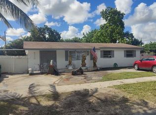 8300 SW 46th St, Miami, FL 33155