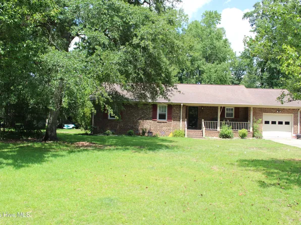 1412 Oxford Lane, New Bern, NC 28562