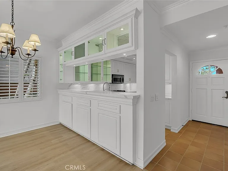 172 Villa Point Dr — Photo 6