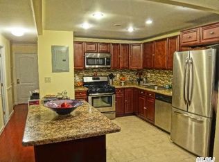15542 79th St, Jamaica, NY 11414