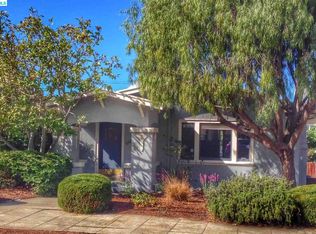 5529 Thomas Ave, Oakland, CA