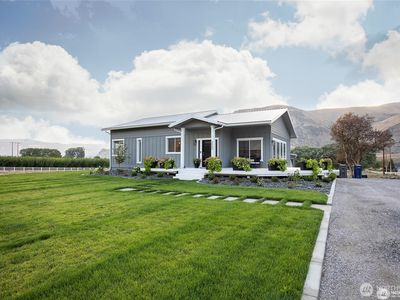 5000 NW Cascade Avenue, East Wenatchee, WA, 98802