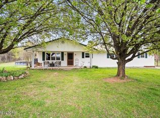 1012 Union School Rd, Knoxville, TN 37914