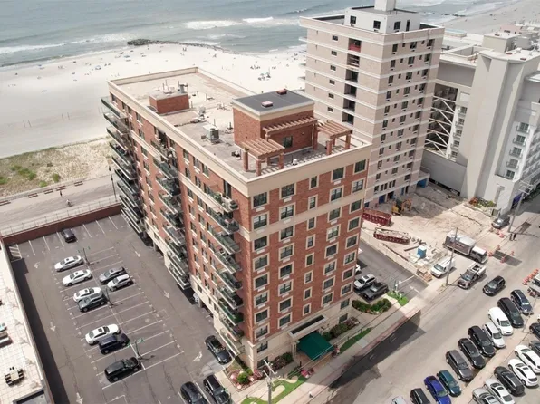 26 W Broadway #403, Long Beach, NY 11561