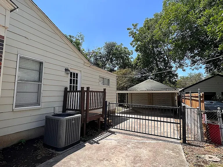 4048 Winfield Ave — Photo 26