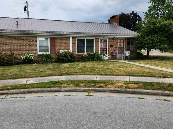 467 N Perry St, Saint Marys, OH 45885