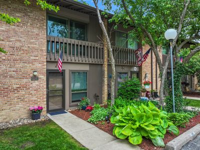 5918 Meadow Dr, Lisle, IL, 60532