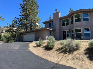 25361 Paramount Dr, Tehachapi, CA 93561