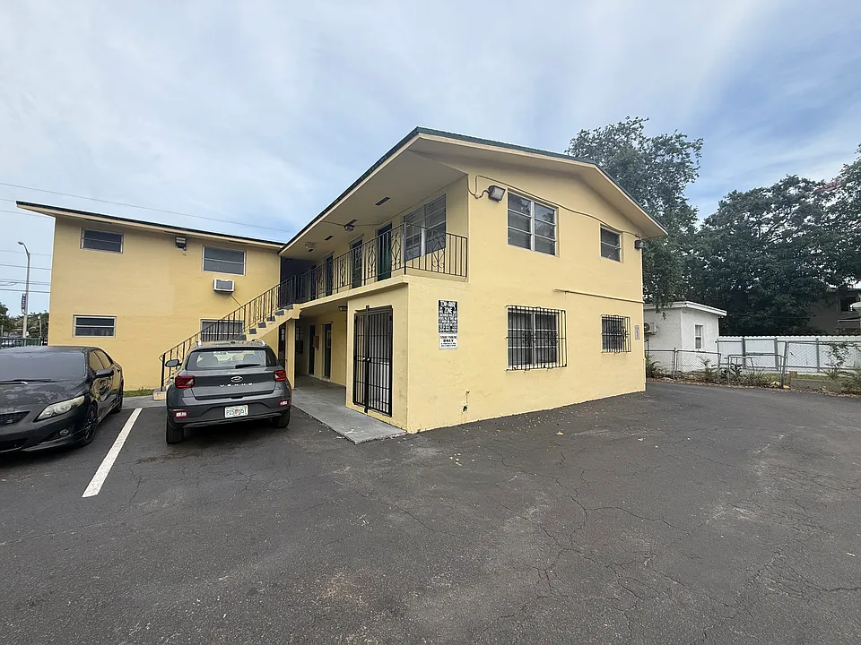 12910 NE 9th Ave #3