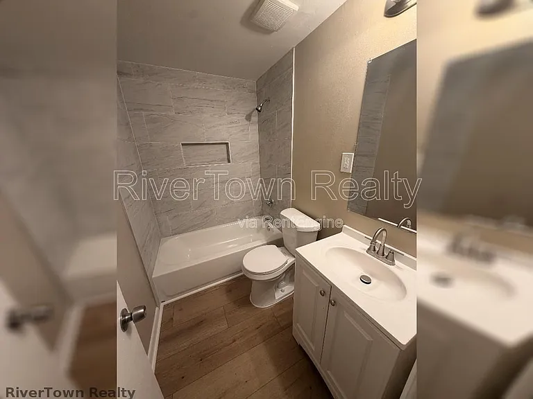 4825 Bridgedale Ave — Photo 13