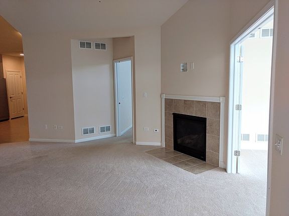 3rd image of 642 Handel Ln #0