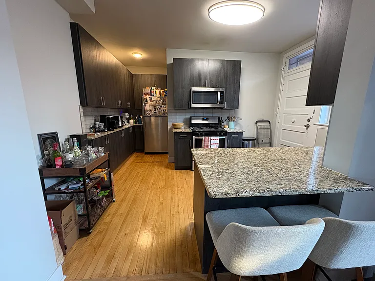 1951 W Sunnyside Ave #1 — Photo 2
