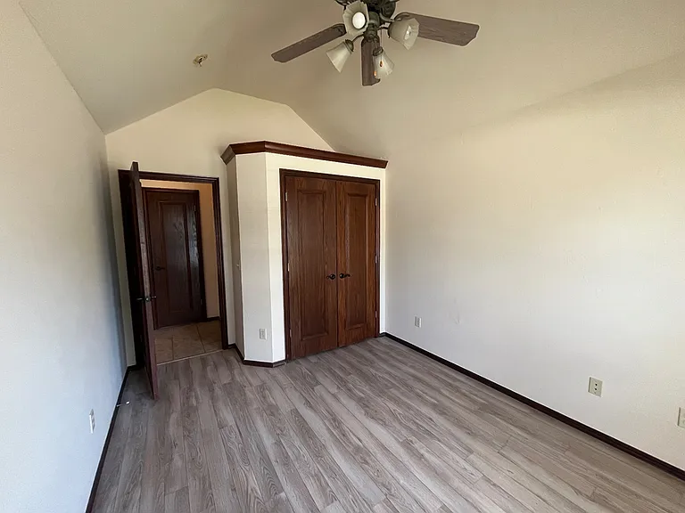413 NW 143rd St — Photo 31