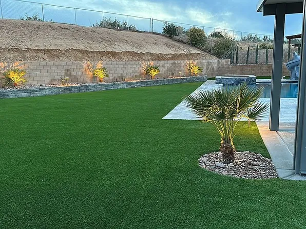 7159 Century Ave, Hesperia, CA 92345