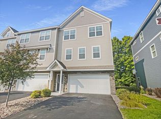 17582 96th Pl N, Maple Grove, MN 55311