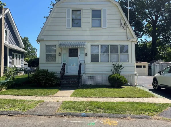 22 Fairview Street, Milford, CT 06460