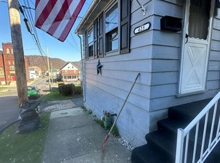 425 Chandler Ave, Johnstown, PA 15906