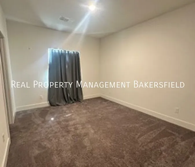 823 Brookline Ln — Photo 25
