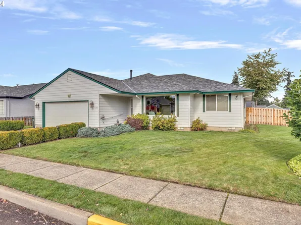 1438 SE 11th Loop, Canby, OR 97013