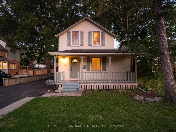 2174 New St, Burlington, ON L7R 1H8
