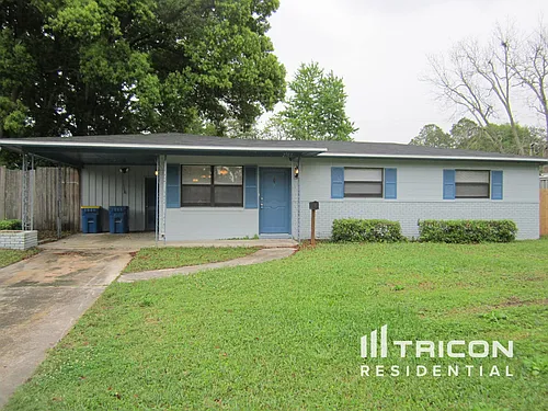 2703 Arlex Dr E Photo 1