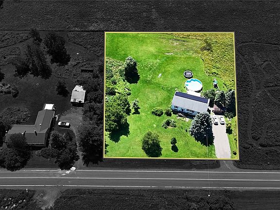 2nd image of 391 Gunderman Rd