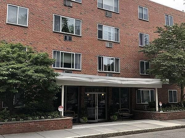 1st image of 50 Green St APT 211