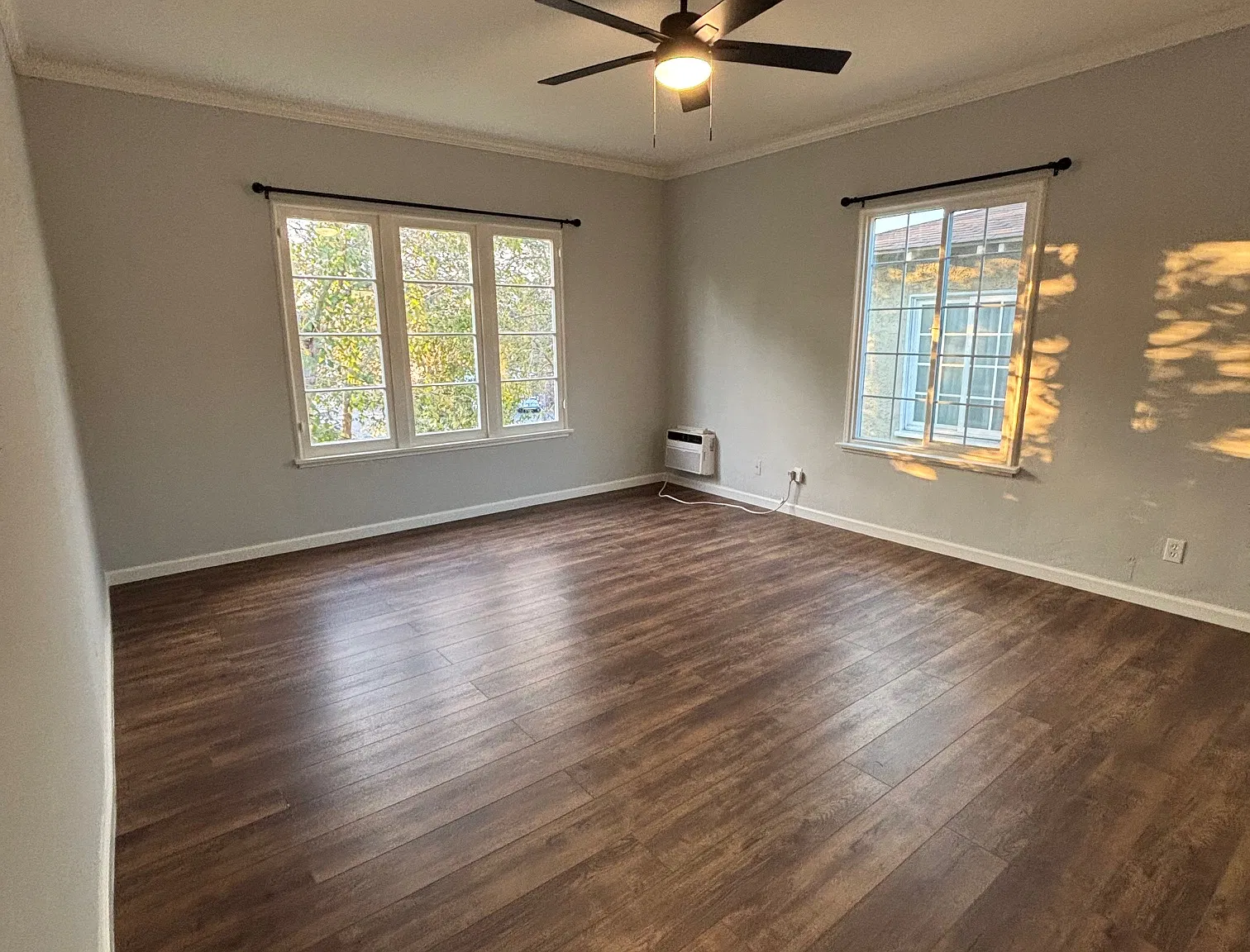 Studio, 444 sqft, $1,725 — Photo 2