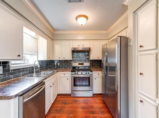 80 Oldstream Ct, Spring, TX 77381