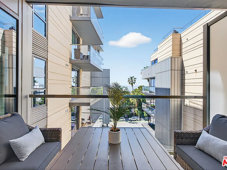 1755 Ocean Ave #702 — Photo 26
