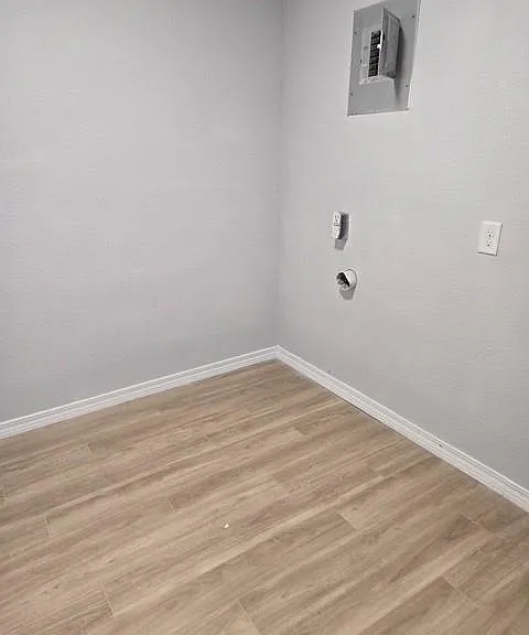 1663 Darwood Dr — Photo 7