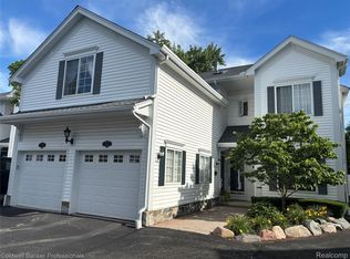 1678 Cassady Place Dr #29, Plymouth, MI 48170